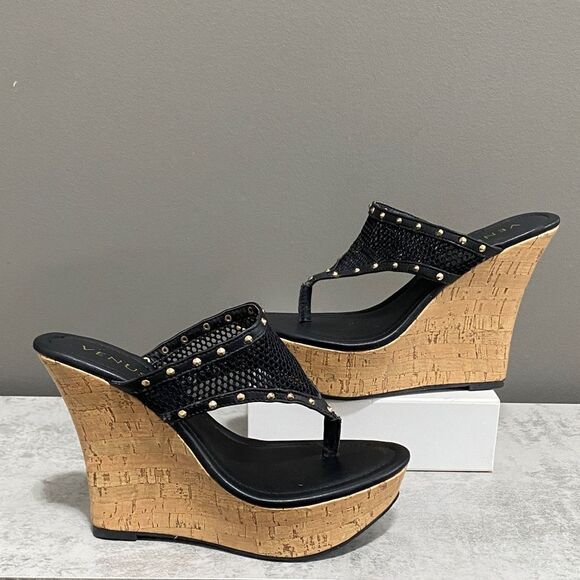 VENUS Shoes - VENUS Black and Tan Beaded Mesh Wedge Sandals Size 8